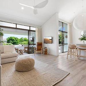 Three-Bedroom Apartment Split Level